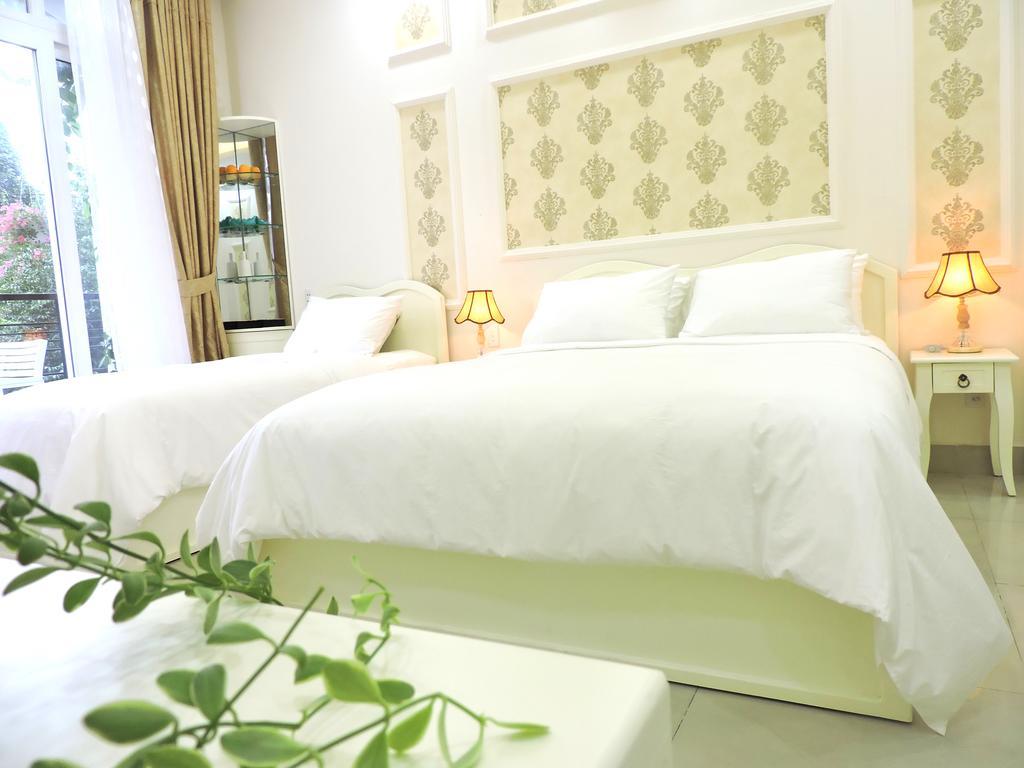 Chez Lotus Hotel Ho Chi Minh City Exterior photo