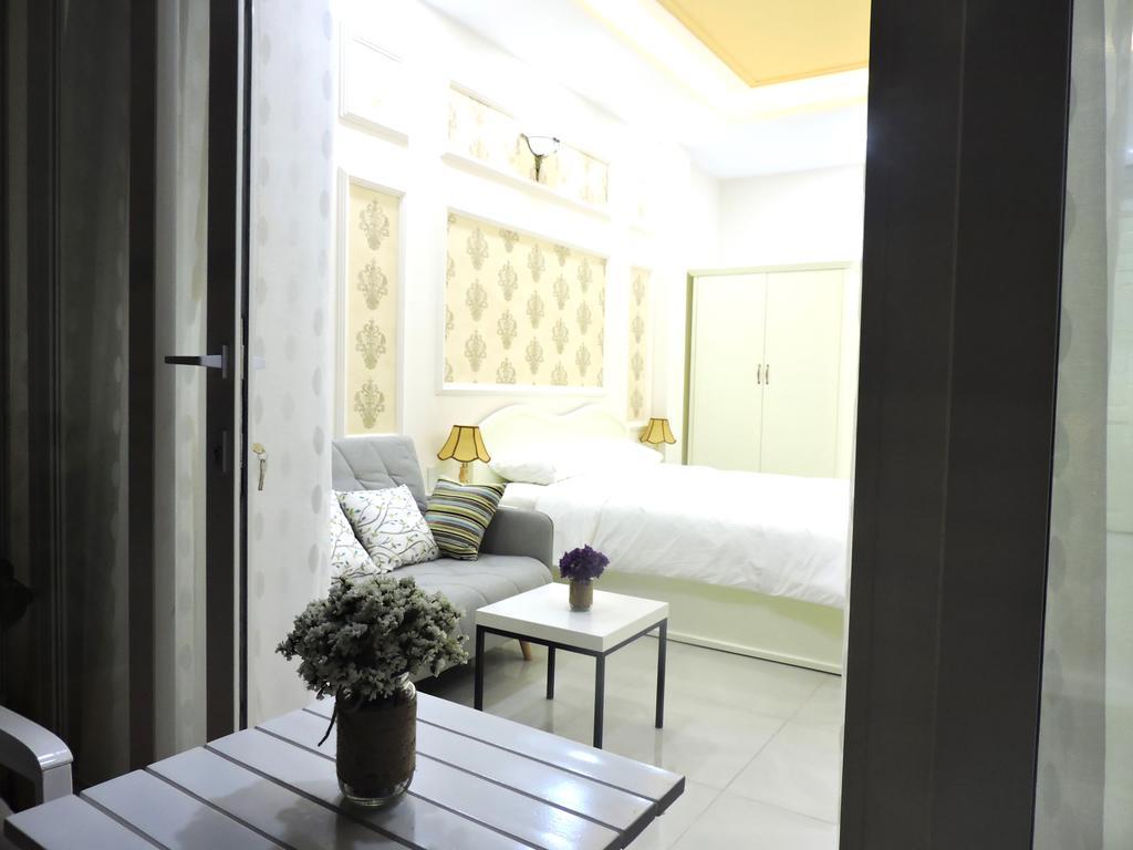 Chez Lotus Hotel Ho Chi Minh City Exterior photo