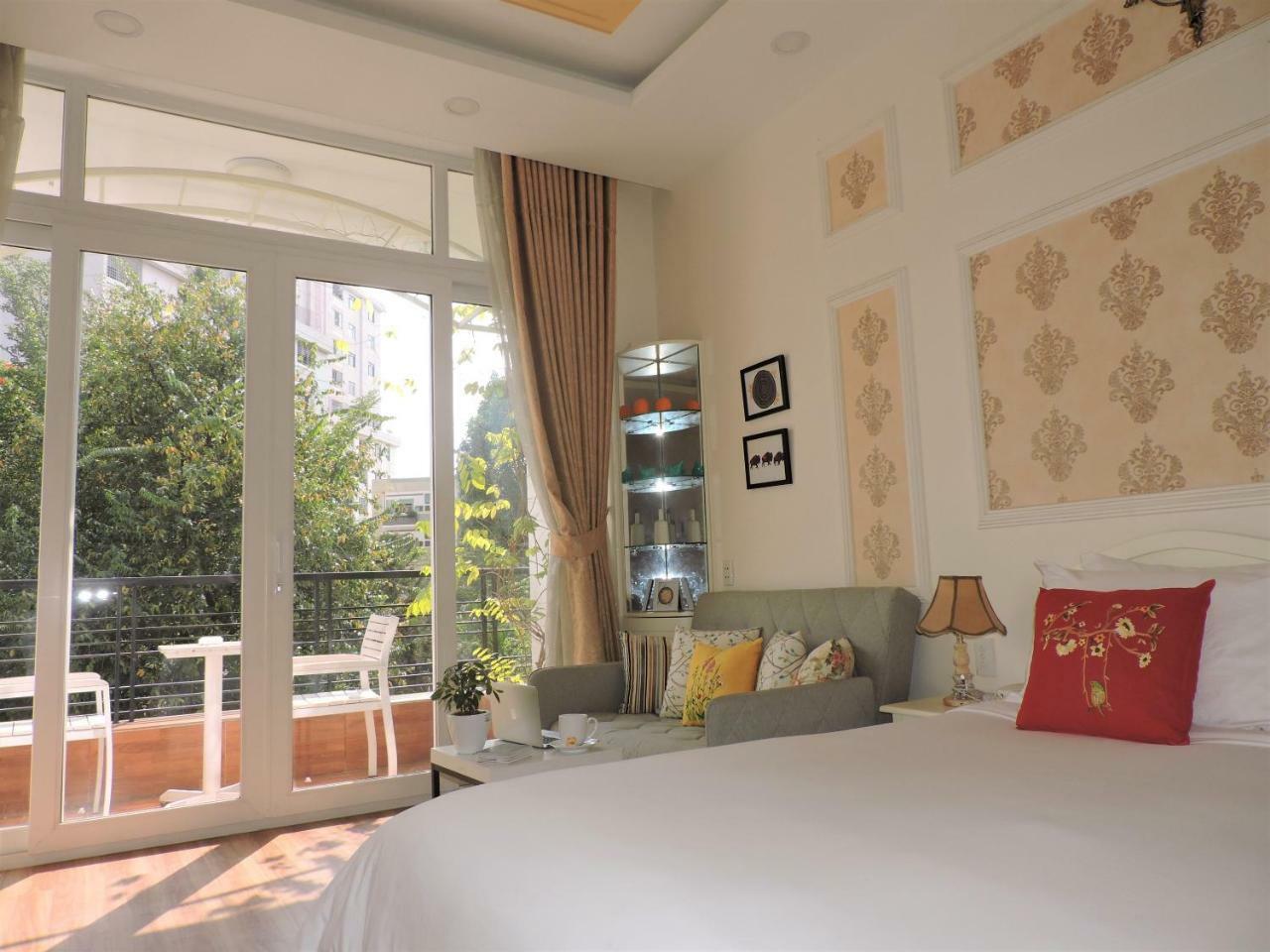 Chez Lotus Hotel Ho Chi Minh City Exterior photo
