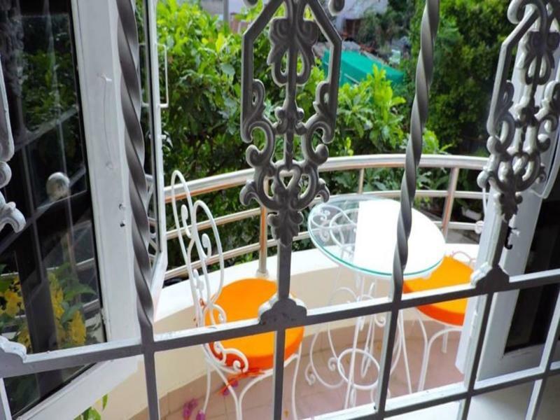 Chez Lotus Hotel Ho Chi Minh City Exterior photo